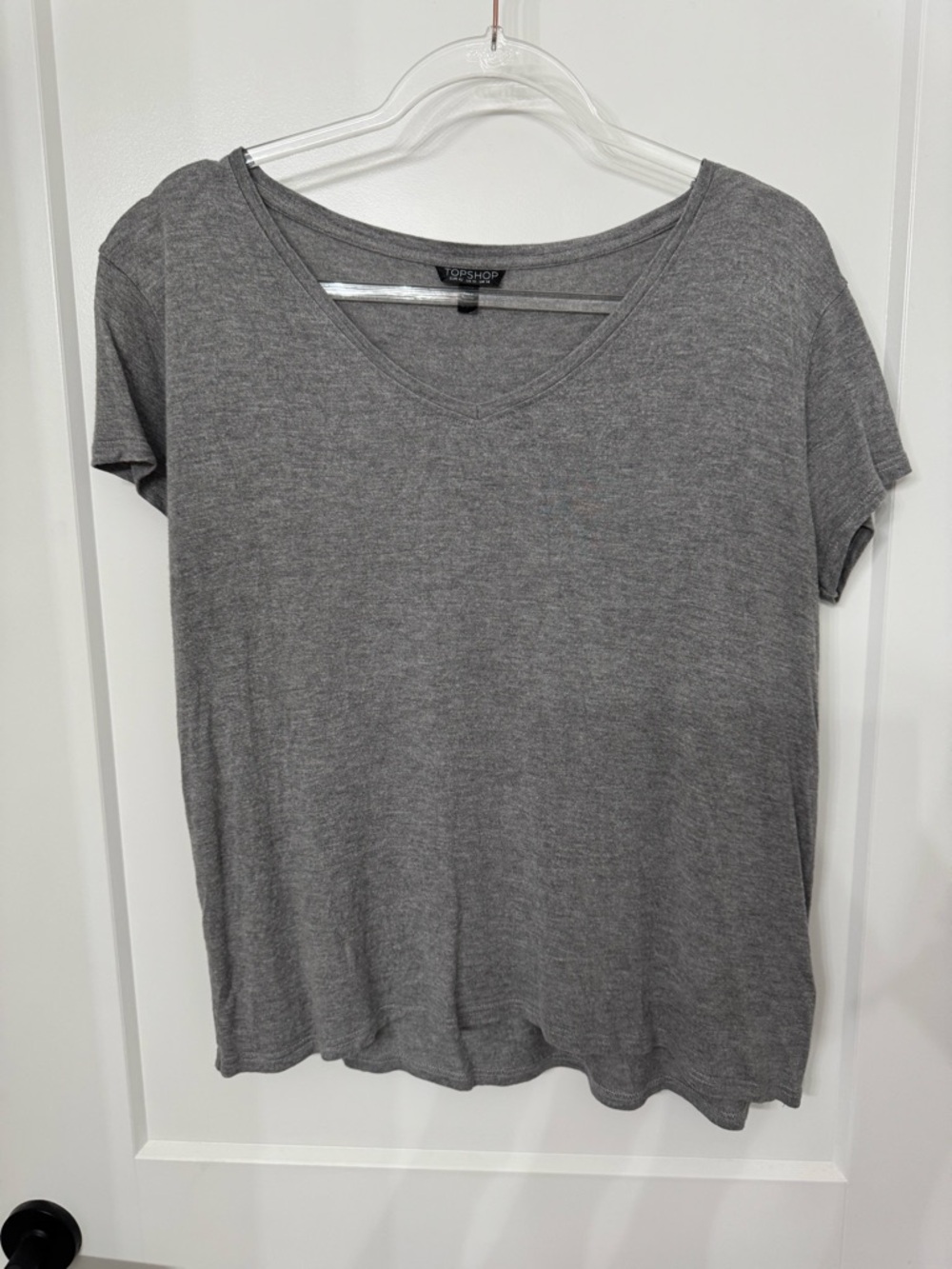 Topshop Ladies Gray Short Sleeve V-Neck Tee
